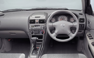 Nissan Sunny B15