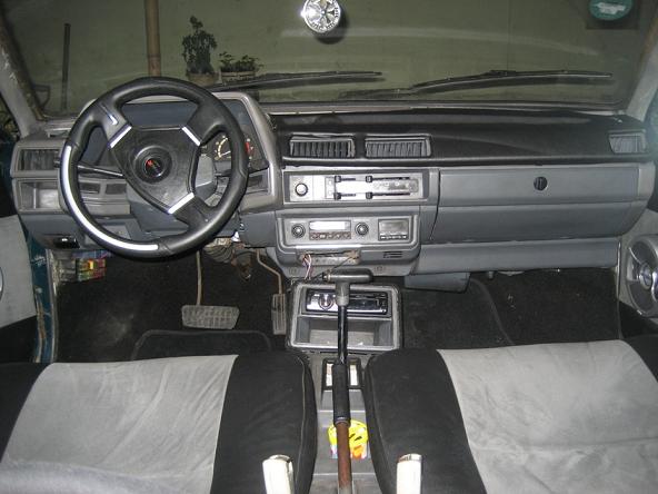 Nissan Sunny Coupe