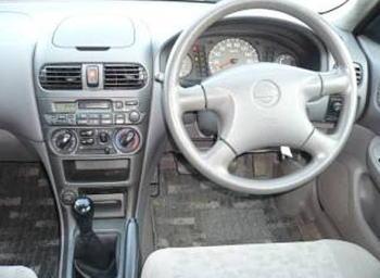 Nissan Sunny Ex Saloon 2001