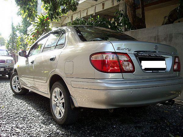 Nissan Sunny Ex Saloon 2003