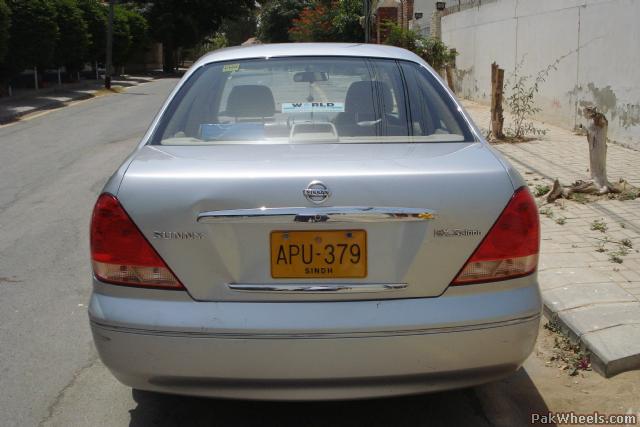 Nissan Sunny Ex Saloon 2003