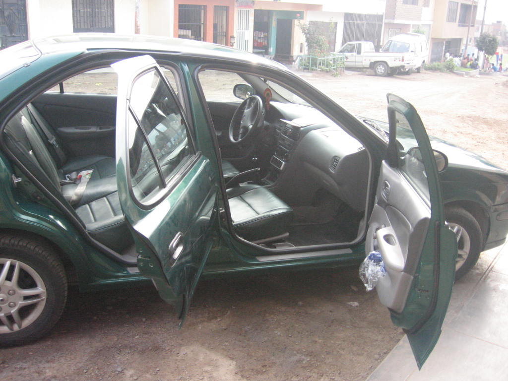 Nissan Sunny Fe