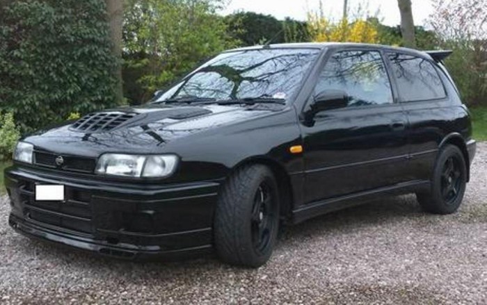 Nissan Sunny Gti-R