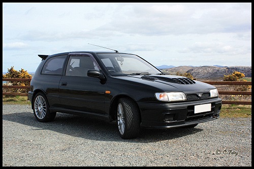 Nissan Sunny Gti-R