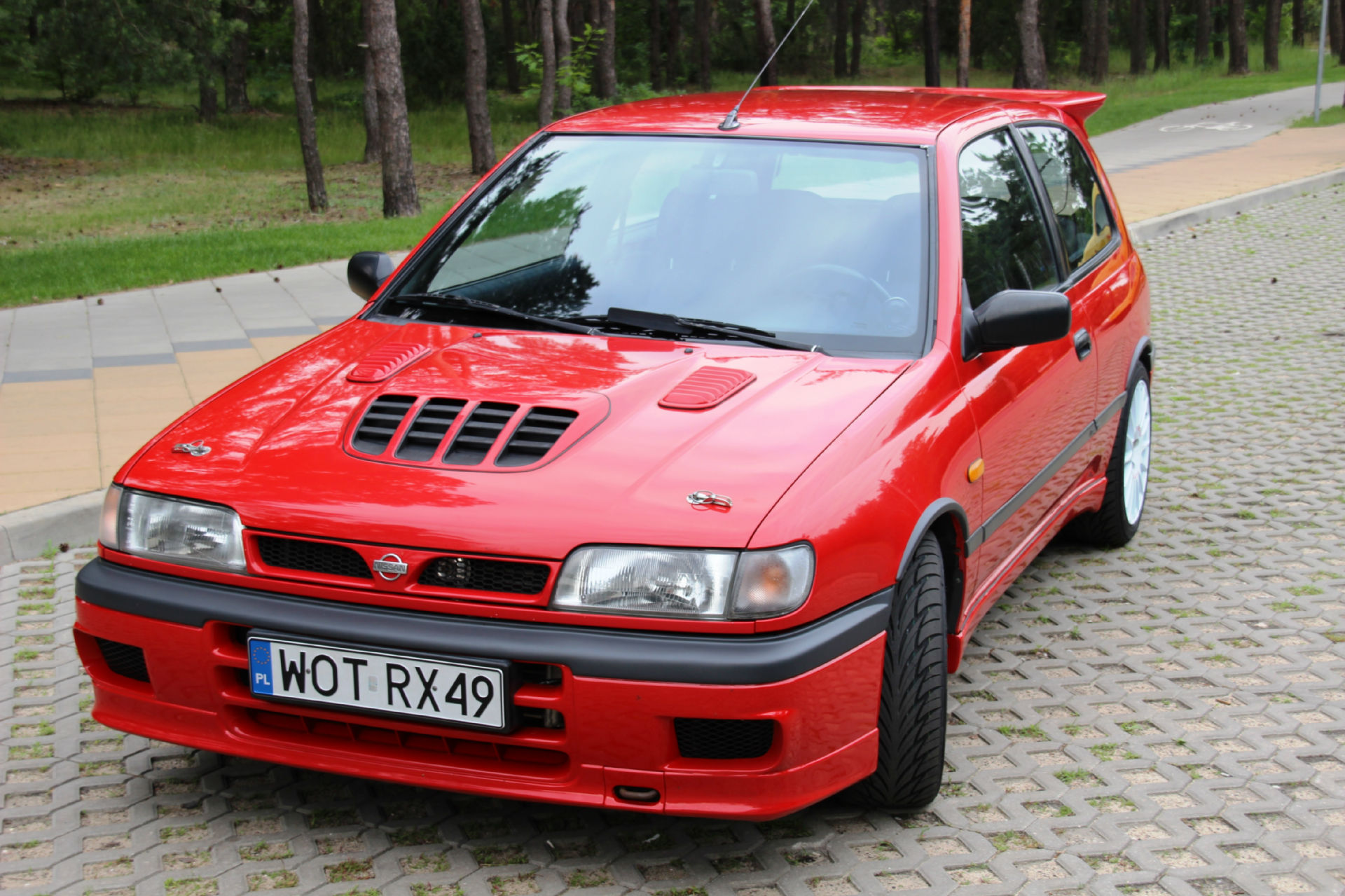 Nissan Sunny Gtr