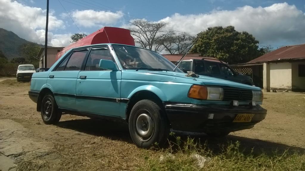 Nissan Sunny Hb12