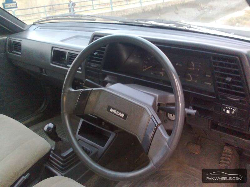 Nissan Sunny Lx