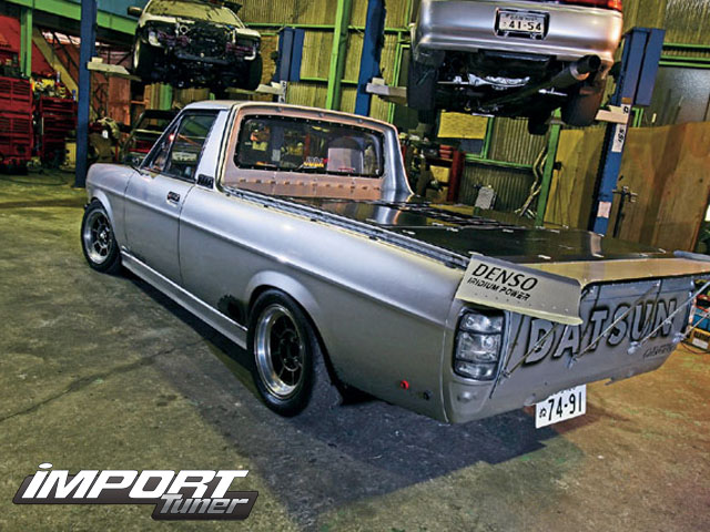 Nissan Sunny Pickup