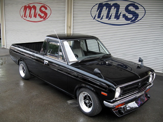 Nissan Sunny Pickup
