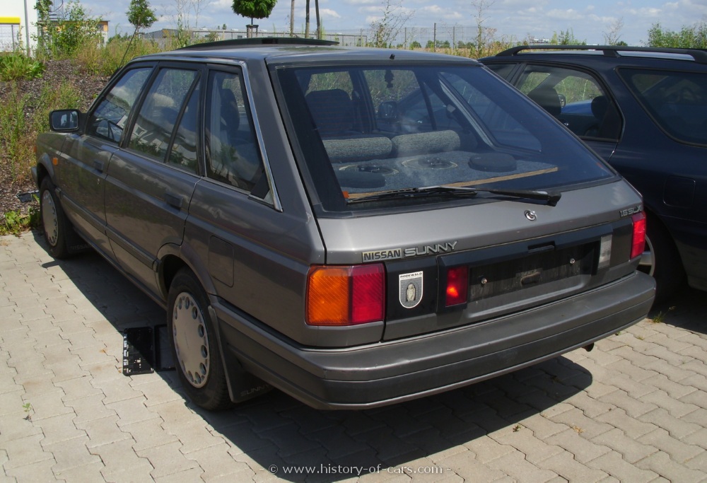 Nissan Sunny Traveller