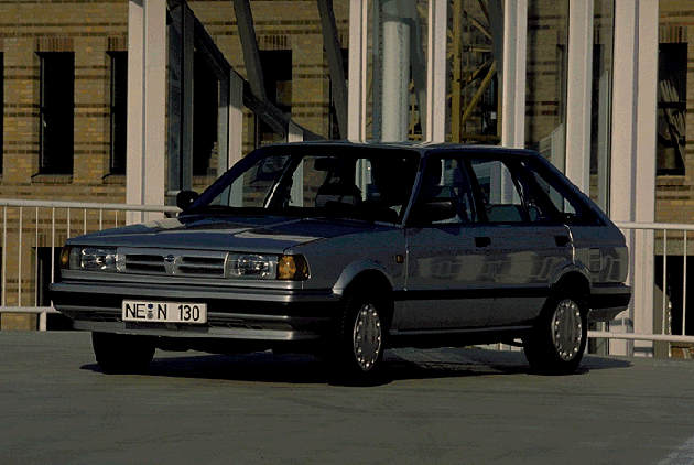 Nissan Sunny Traveller