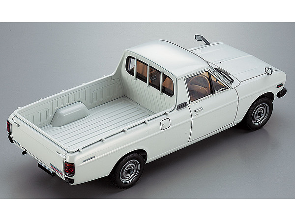 Nissan Sunny Truck