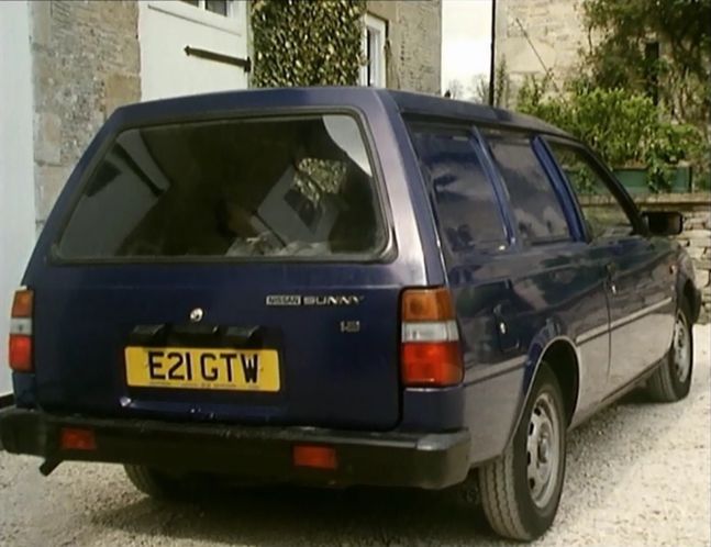 Nissan Sunny Van