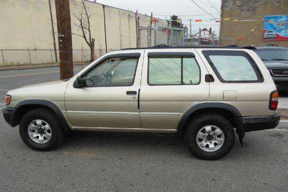 Nissan Suv 1999