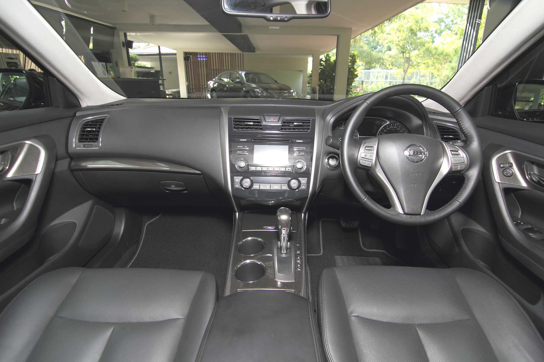 Nissan Teana 2.0