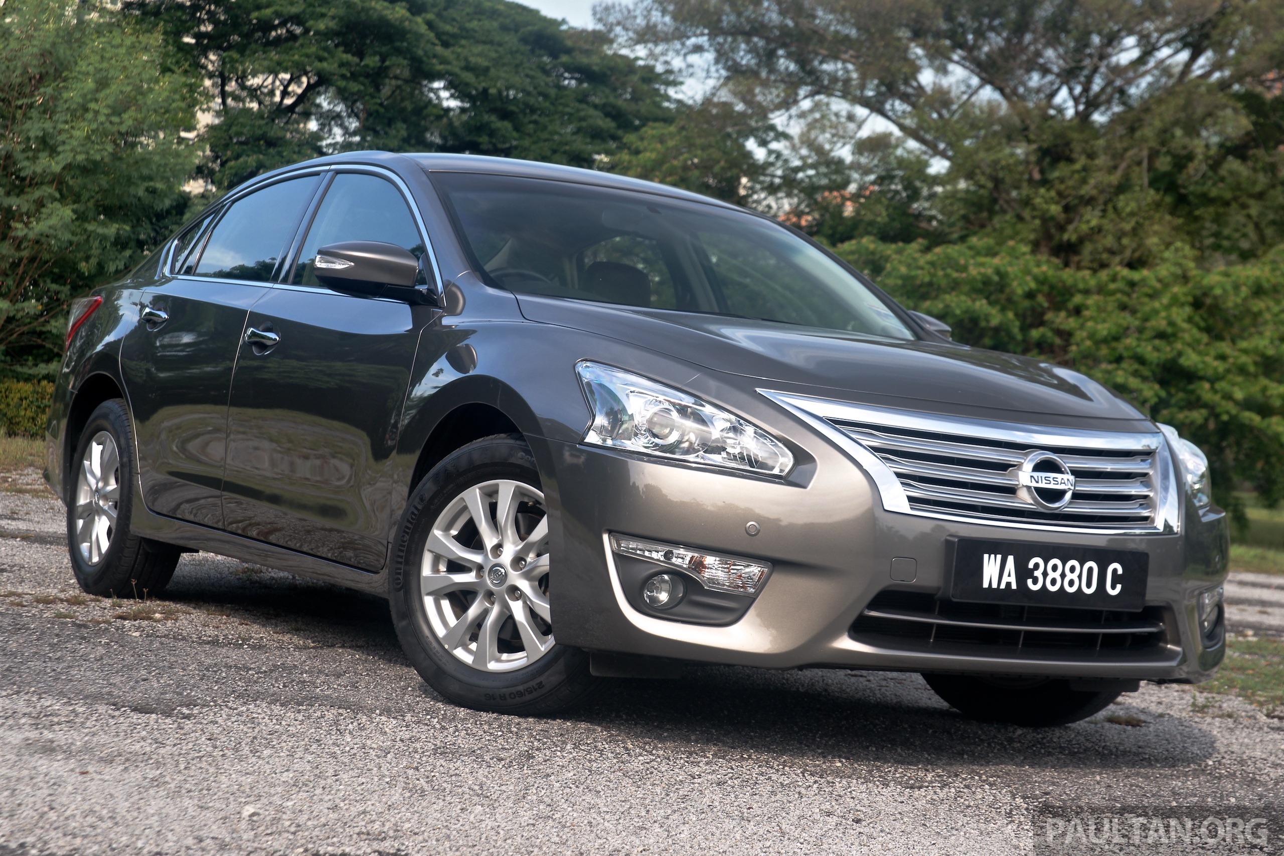 Nissan Teana 2.0 Nissan Teana 2.0