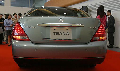 Nissan Teana 2.3