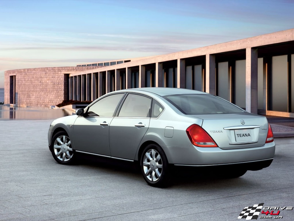 Nissan Teana 2.3
