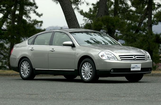 Nissan Teana 2003