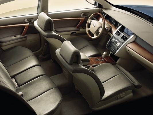 Nissan Teana 2003