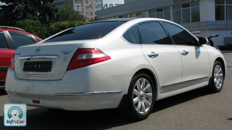 Nissan Teana 2010
