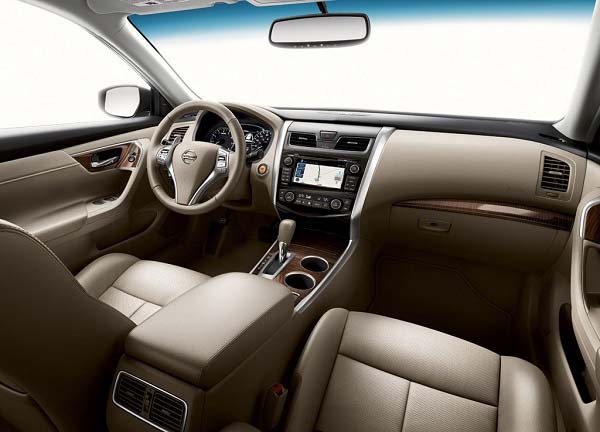 Nissan Teana 2015