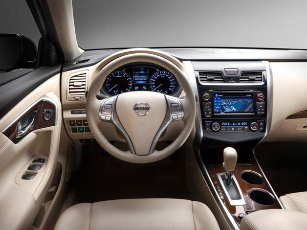 Nissan Teana 2015