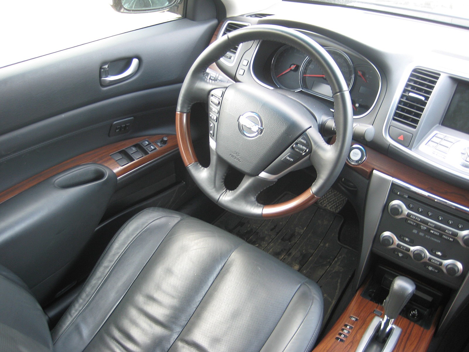 Nissan Teana 350