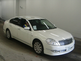Nissan Teana Axis