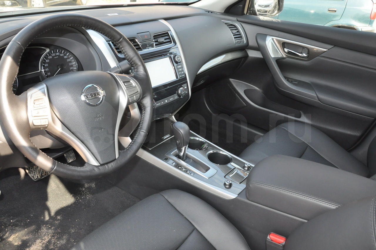 Nissan Teana Premium
