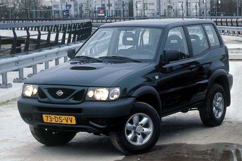 Nissan Terrano 2.4