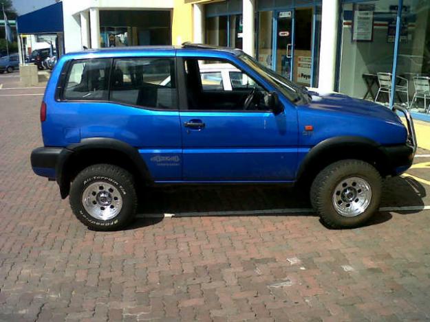 Nissan Terrano 2.7