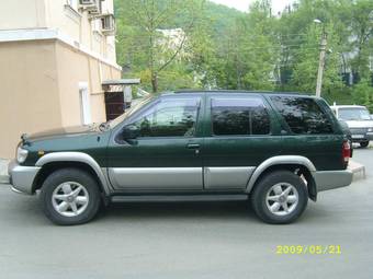 Nissan Terrano 2000