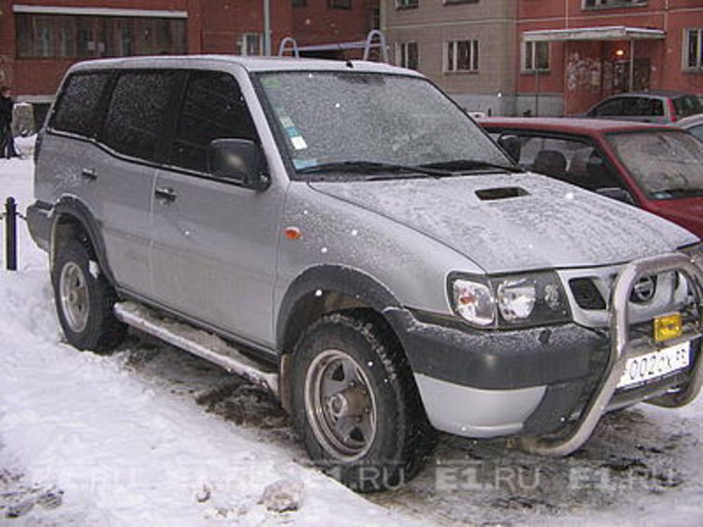 Nissan Terrano 2003
