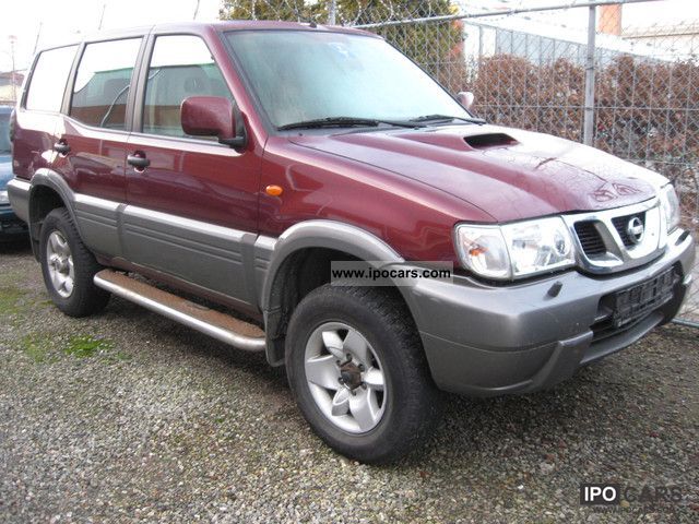 Nissan Terrano 2003