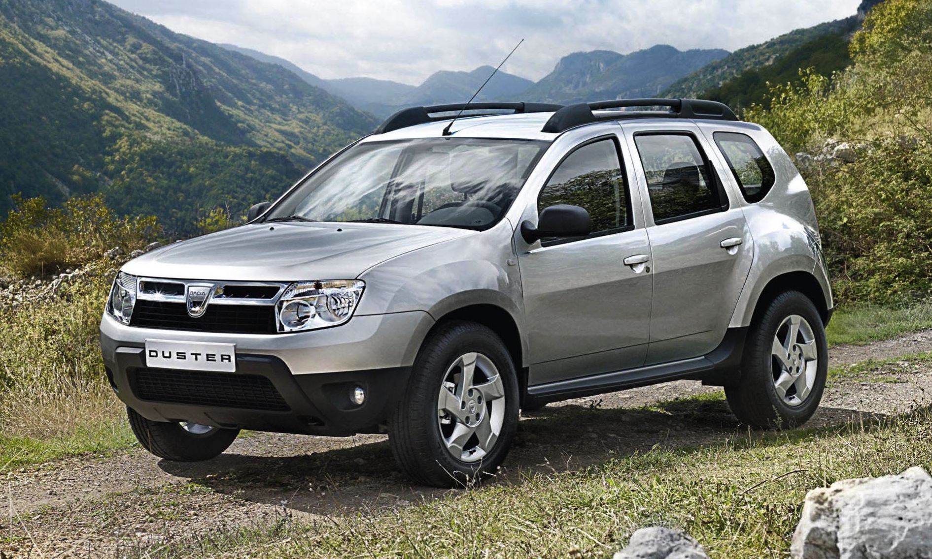 Nissan Terrano 2013