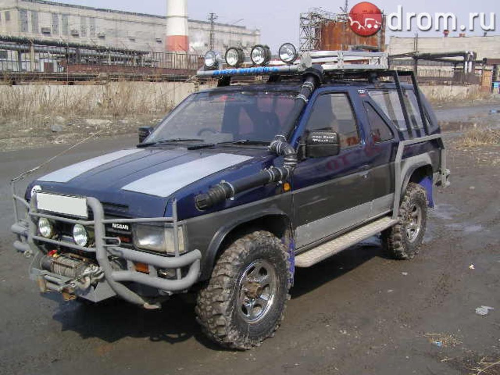 Nissan Terrano I