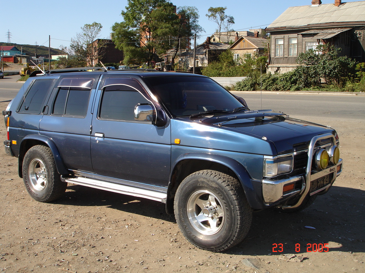 Nissan Terrano I