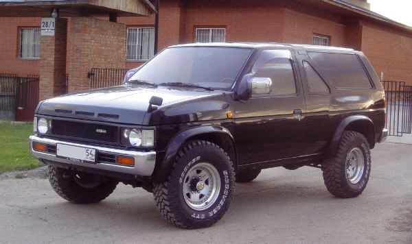 Nissan Terrano I