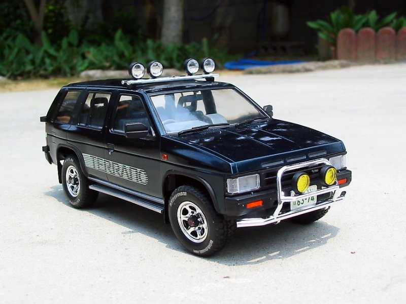 Nissan Terrano R3m