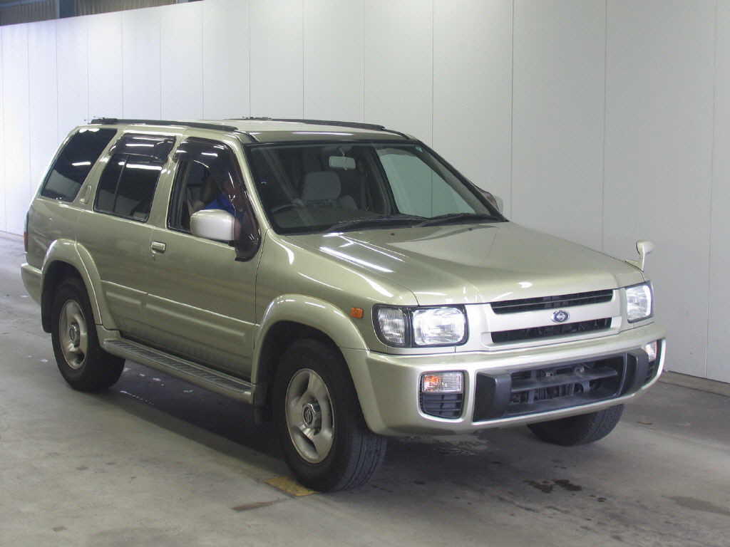 Nissan Terrano Regulus