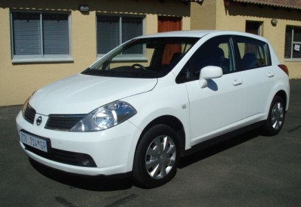 Nissan Tiida 1.6