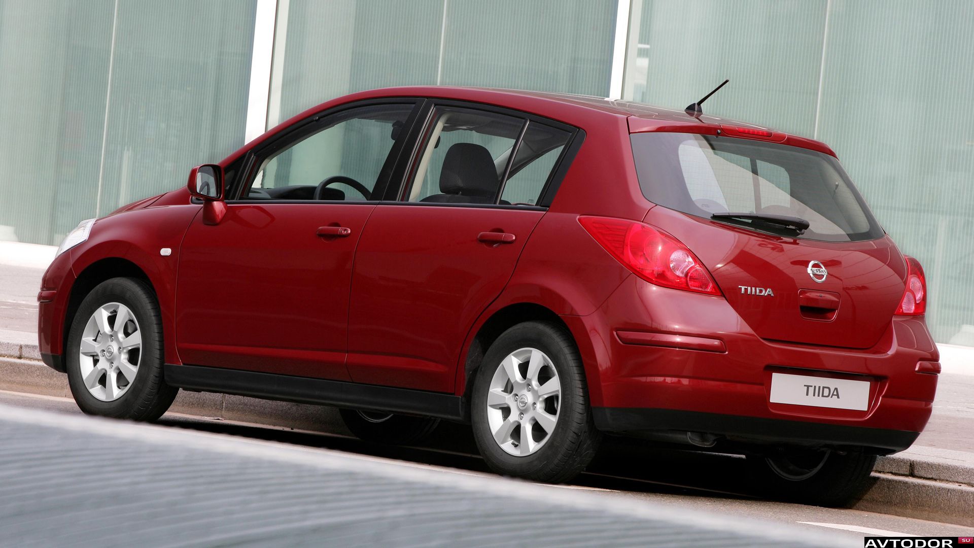Nissan Tiida 2007