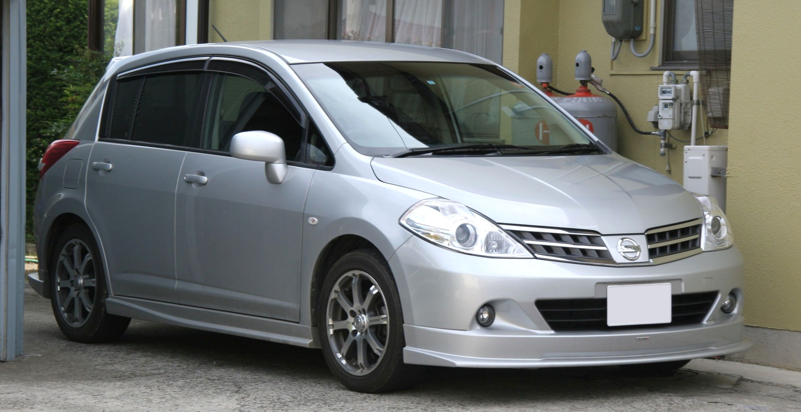 Nissan Tiida 2009