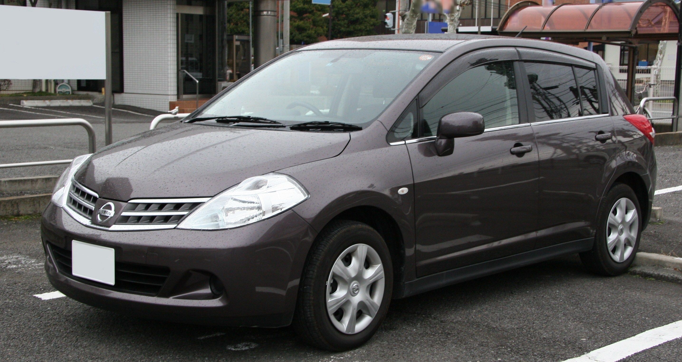 Nissan Tiida 2009