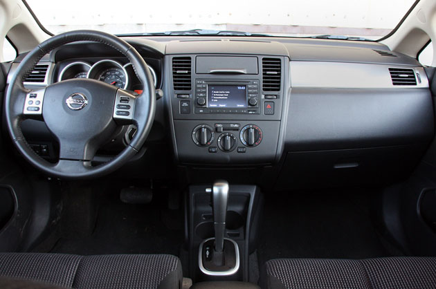 Nissan Tiida 2010