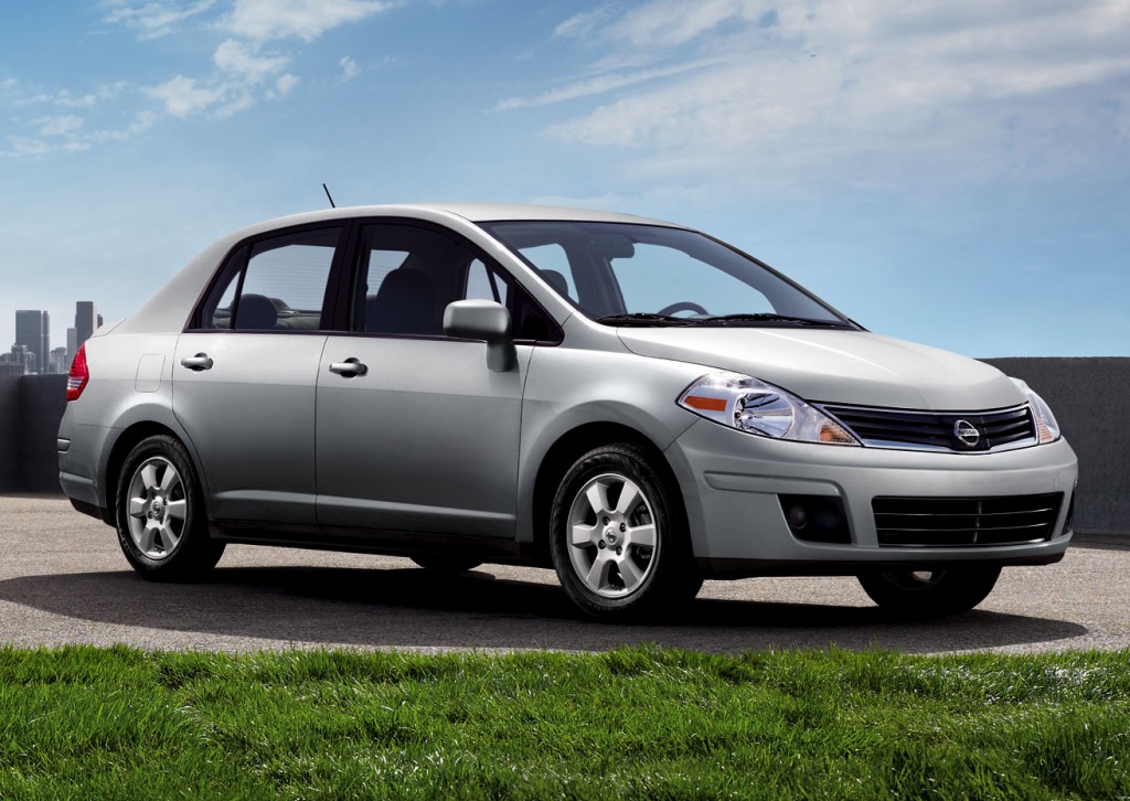Nissan Tiida 2011
