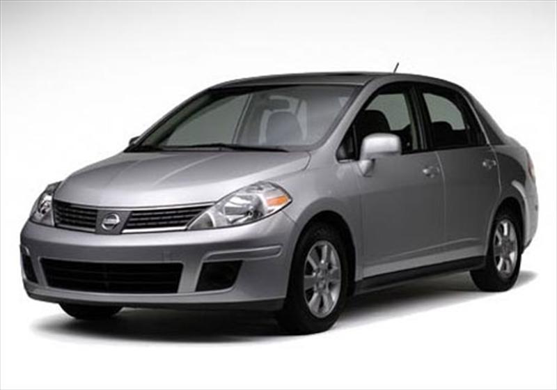 Nissan Tiida 2012 Sedan