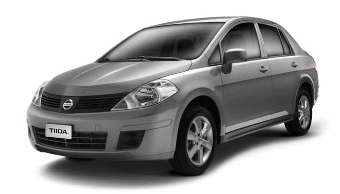 Nissan Tiida 2012