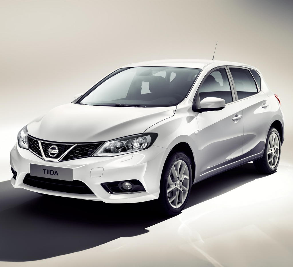 Nissan Tiida 2015